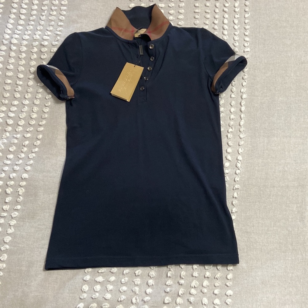 New Burberry Polo Size Small